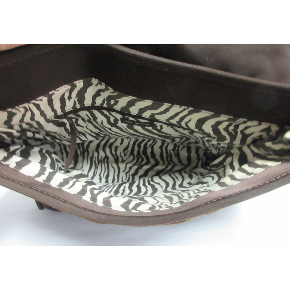 Vera Bradley Brown Quilted Shoulder Hamd Bag Zip Pocket Magnetic Closure - Picture 5 of 5